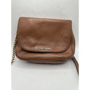 Michael Kors Bedford‎ Flap Crossbody Bag.